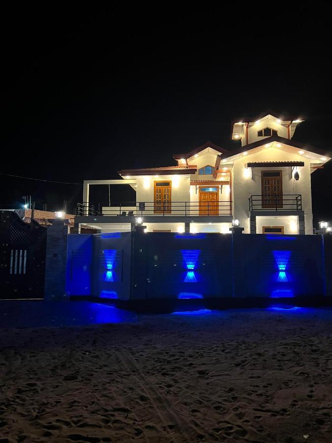 Sunset Chalet Mullaittivu Exterior photo