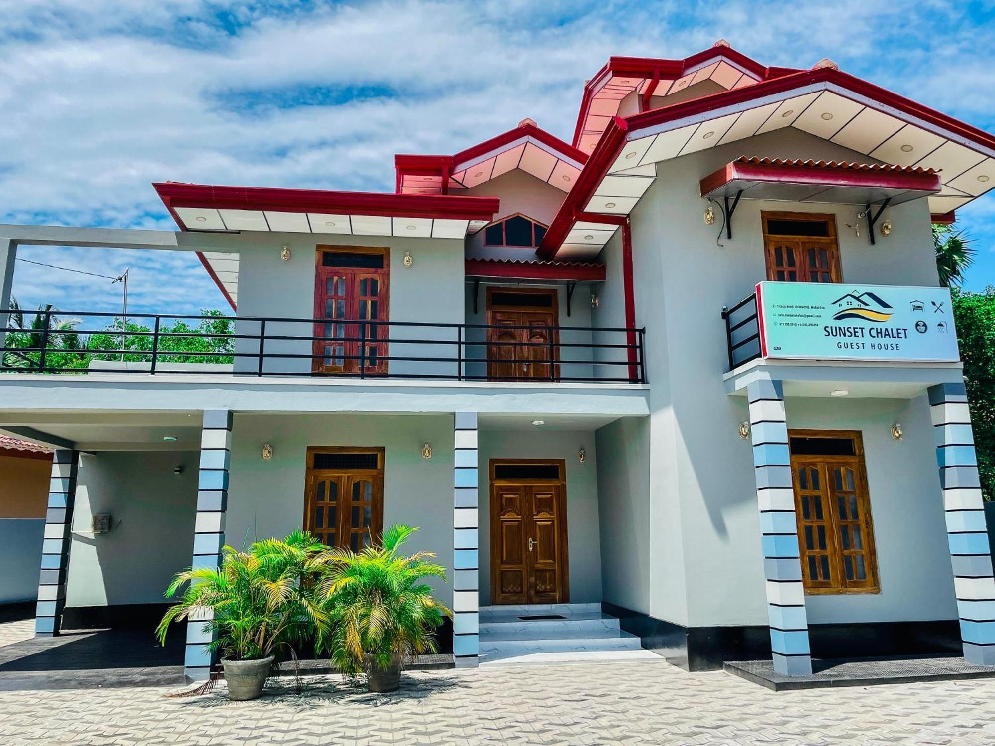 Sunset Chalet Mullaittivu Exterior photo